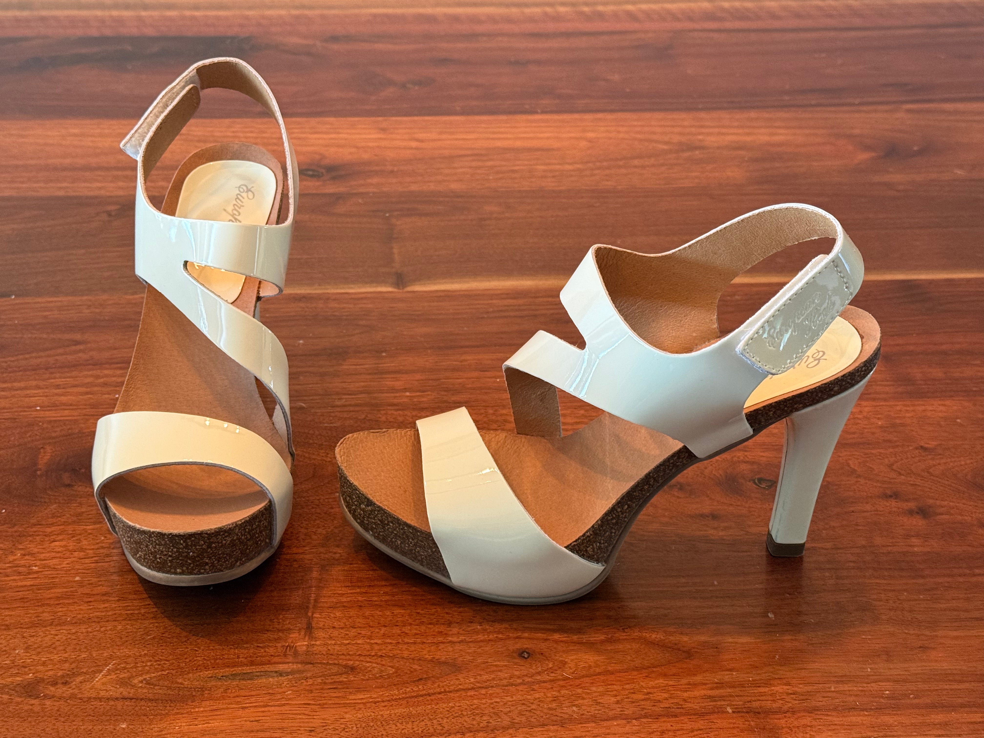 Size 6.5/7 (37) - Tiffany - Cream