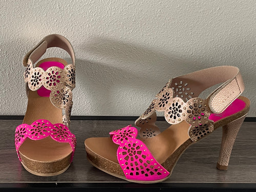 Size 40 - Anna - Hot Pink and Gold