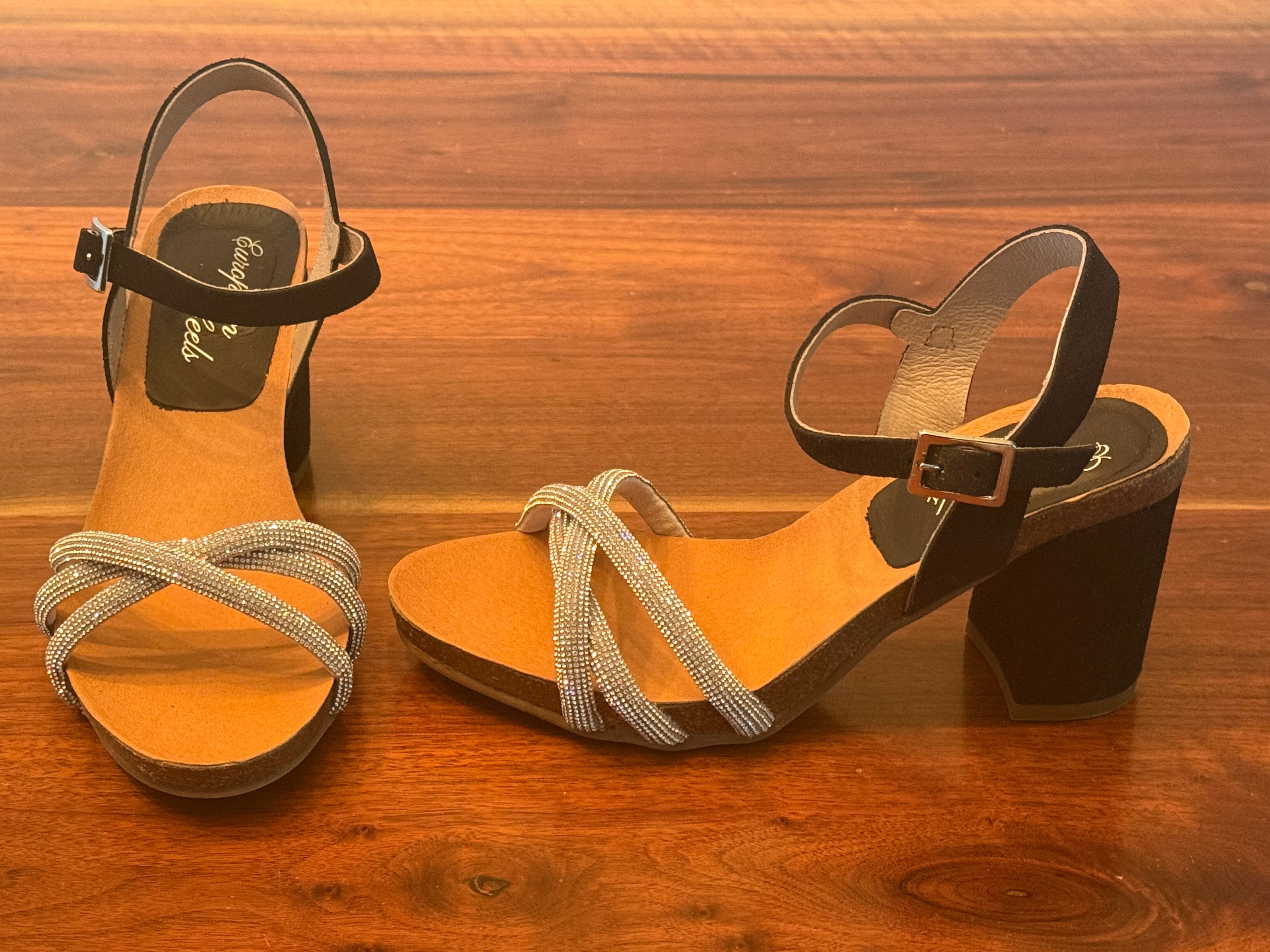 Size 6/6.5 (36) - Ronda Crisscross
