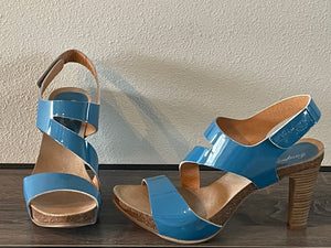 Size 40 - Strappy Teal Patent