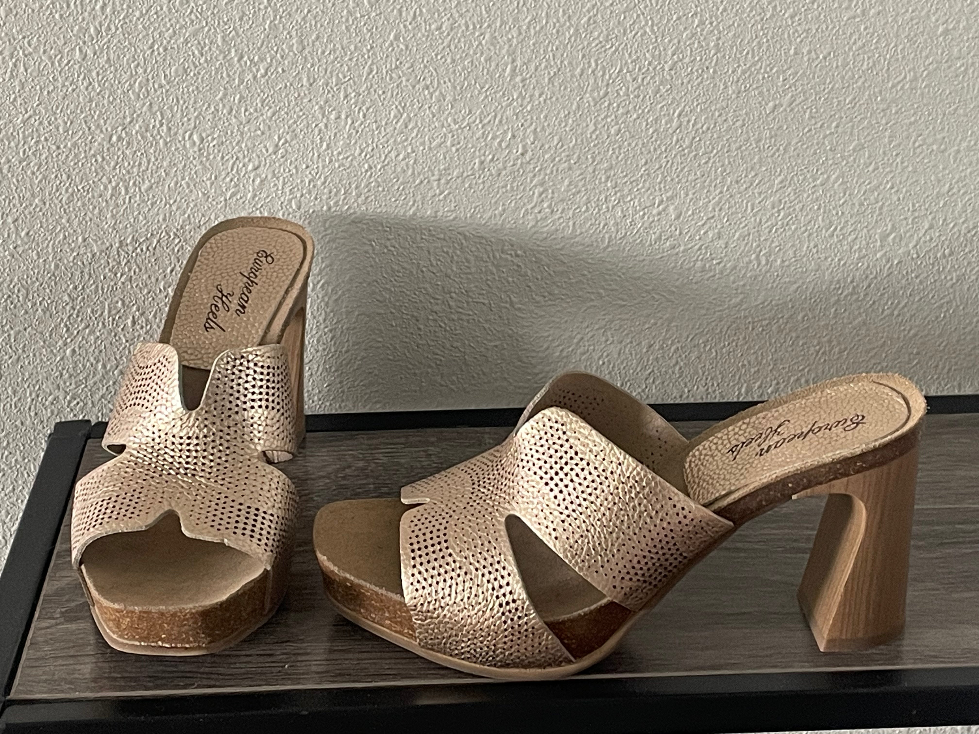 Size 6.5/7 (37) - Mules - Metallic Gold