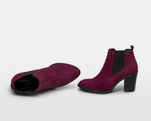 Load image into Gallery viewer, Brandy Snake Booties - Bordeaux