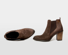 Load image into Gallery viewer, Brandy Snake Booties - Castano (Dark Brown)