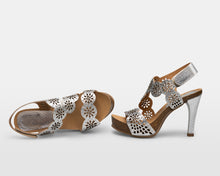 Load image into Gallery viewer, Stella - Metallic Silver