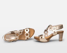 Load image into Gallery viewer, Valeria